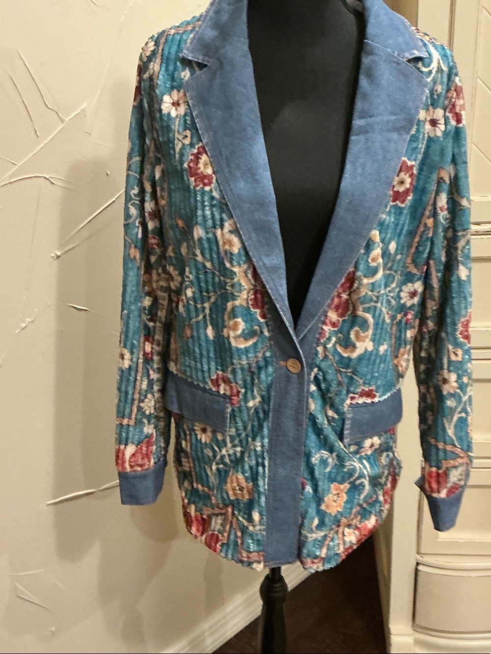 Vintage Inspired Teal Floral Velvet Blazer Jacket with Contrast Trim